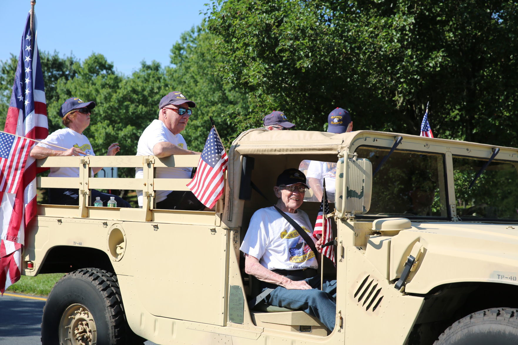 070419_gal_smithvilleparade (43)
